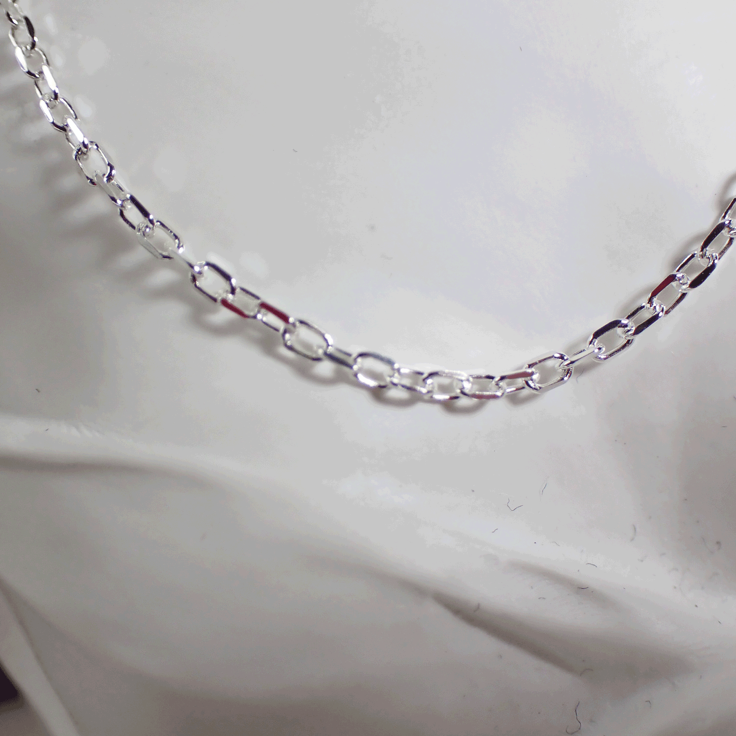 1.5mm sterling silver cable chain