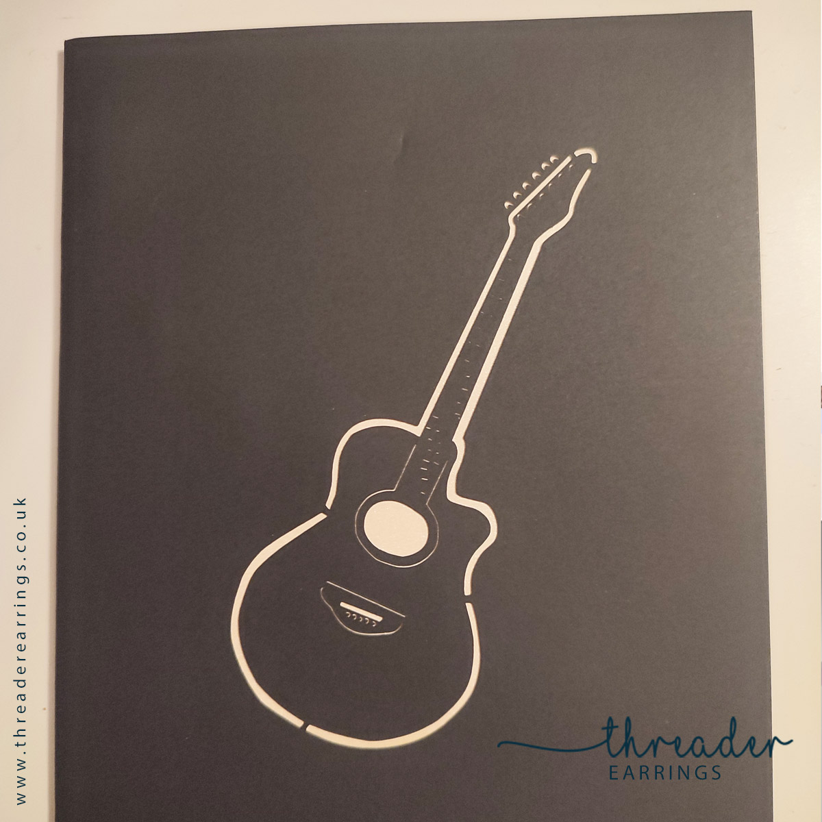 Music-themed guitar birthday card - Image 2