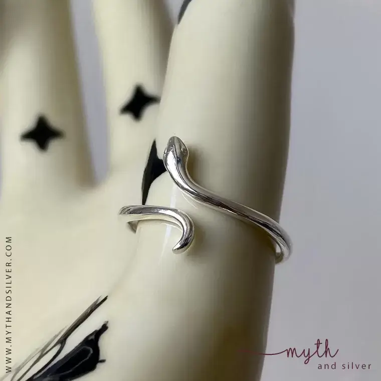 Sterling silver adjustable snake ring