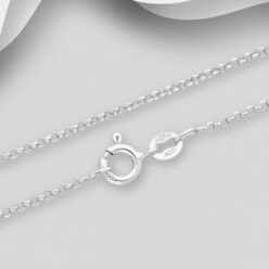 20 inch cable chain, 1.5mm wide, 925 Sterling silver, close-up showing the links and clasp