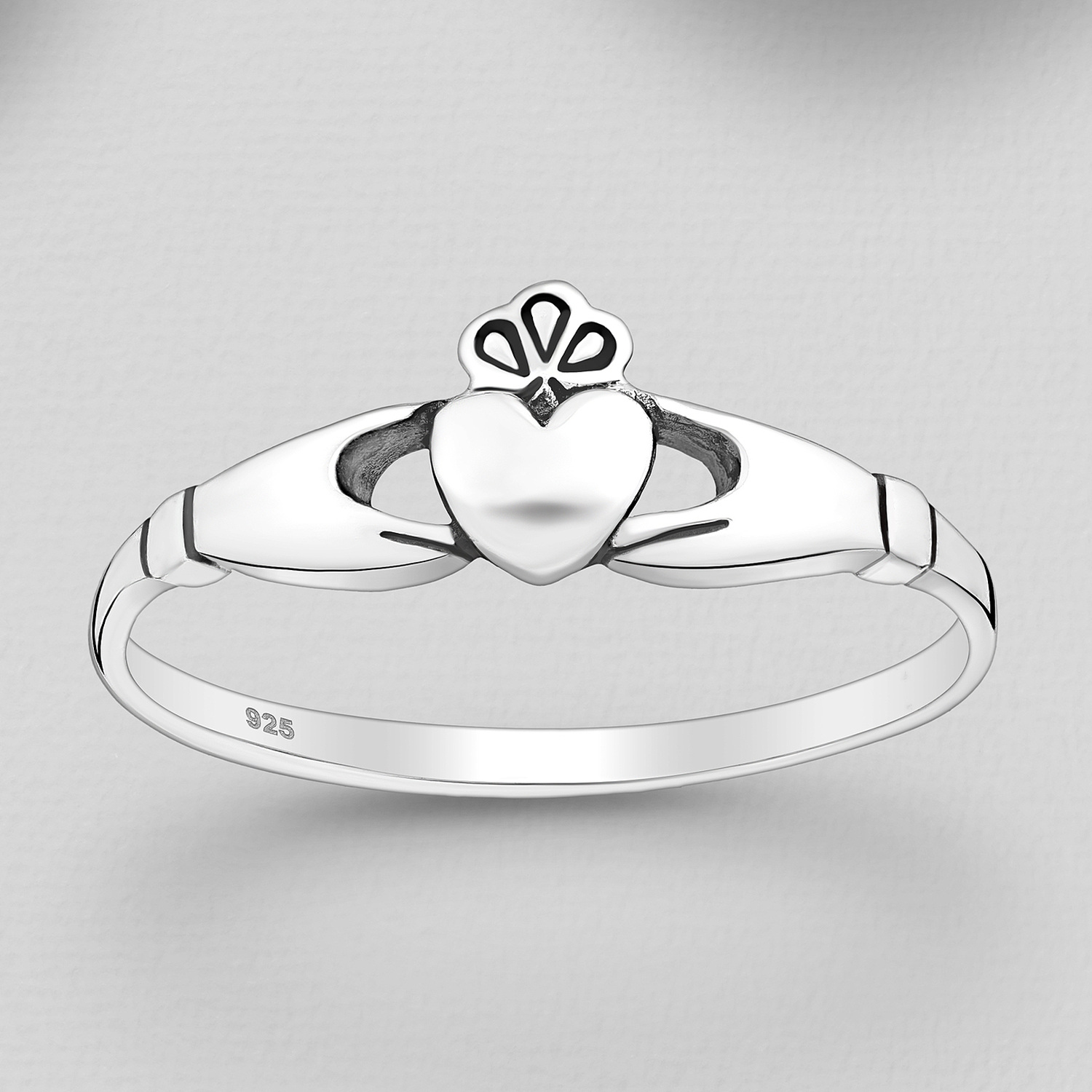925 Sterling Silver modern claddagh ring - Image 4