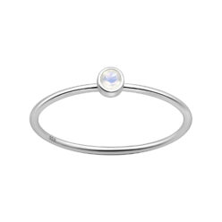 925 Sterling Silver Solitaire Ring, Decorated with Moonstone